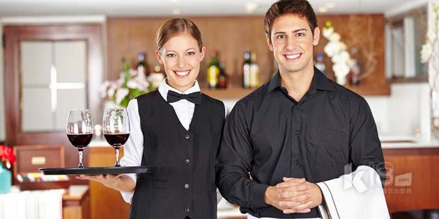 餐厅服务员要上保险吗 饭店服务员需要交社保吗